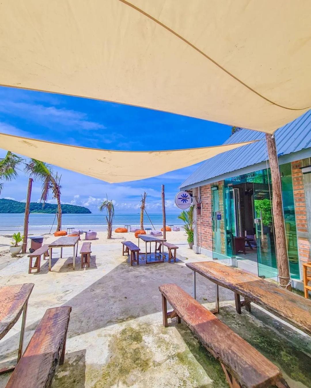 Langkawi Pantai Cenang - Private Beach Glamping Experience ภายนอก รูปภาพ